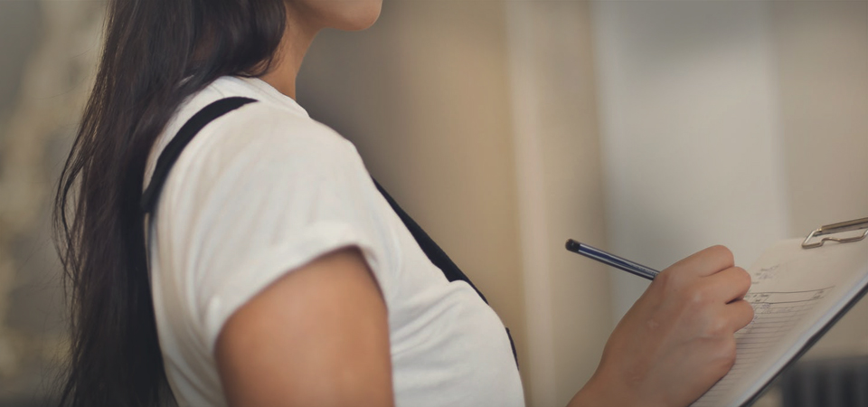 winery client reviewing video checklist