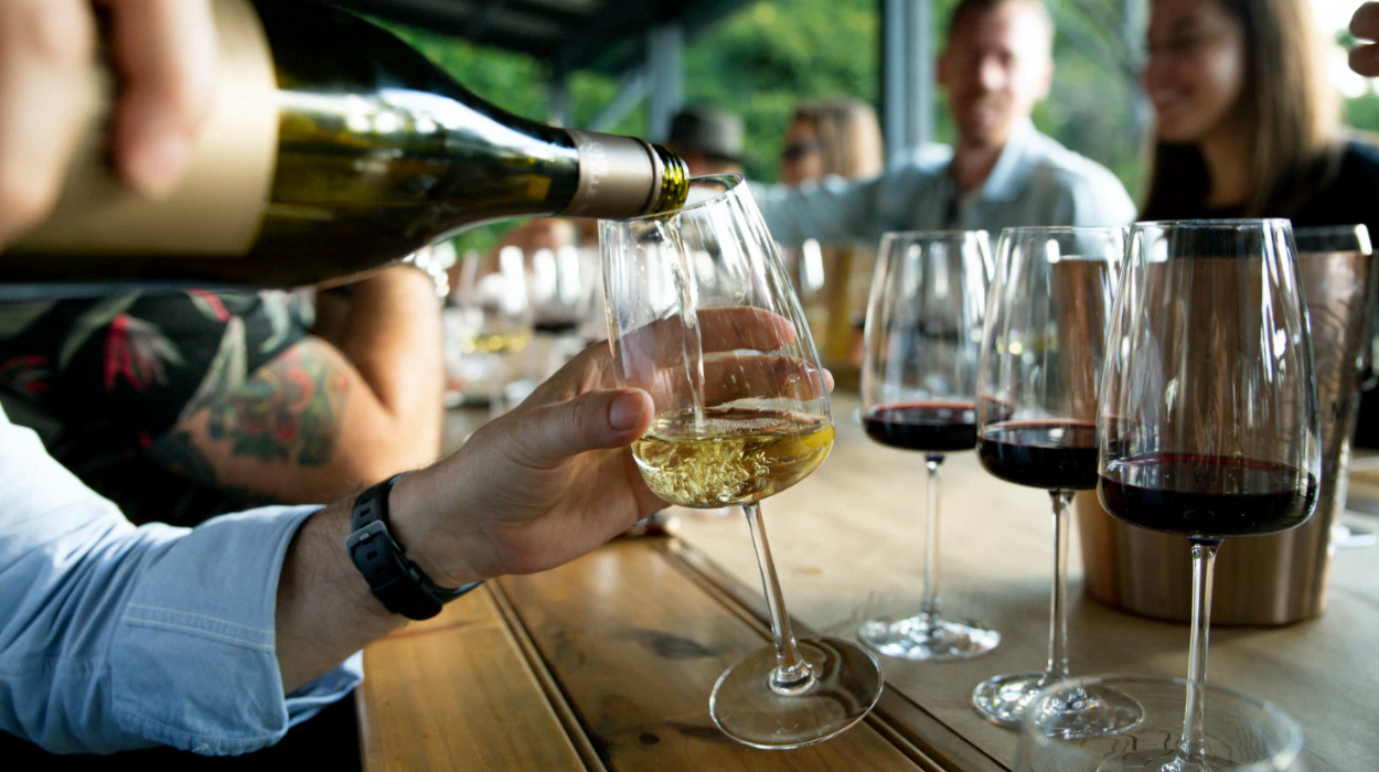 How to Increases Wine Sales with Personalized Winery Marketing
